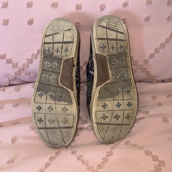 DONATED - Picture 3 of 4